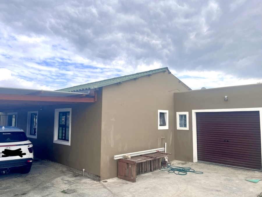 3 Bedroom Property for Sale in Southfork Western Cape